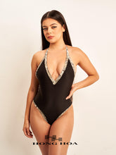 Load image into Gallery viewer, The Halter