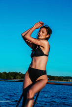 Load image into Gallery viewer, The Eyelet Bottom